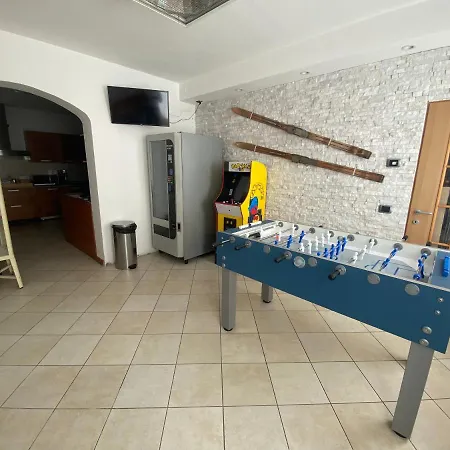 Bed & Breakfast Bed In Bus Belluno