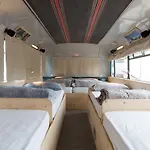 Oda ve Kahvaltı Bed In Bus 4*