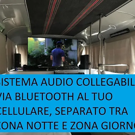 Couette-café Bed In Bus