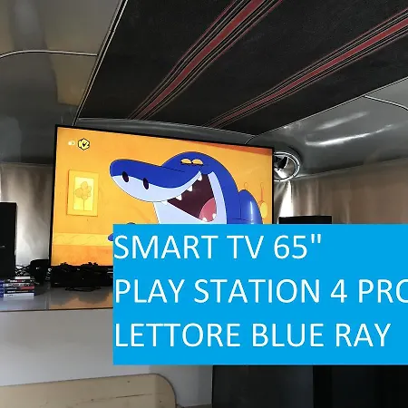 לינה וארוחת בוקר Bed In Bus