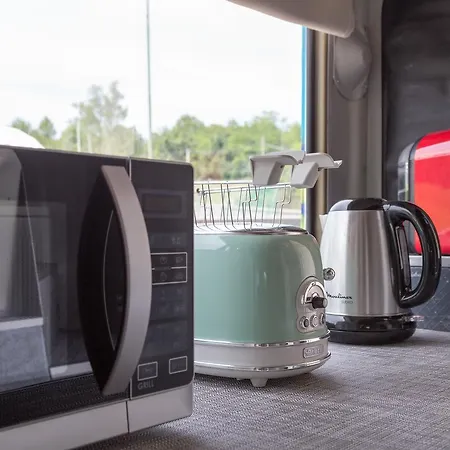 Couette-café Bed In Bus Belluno
