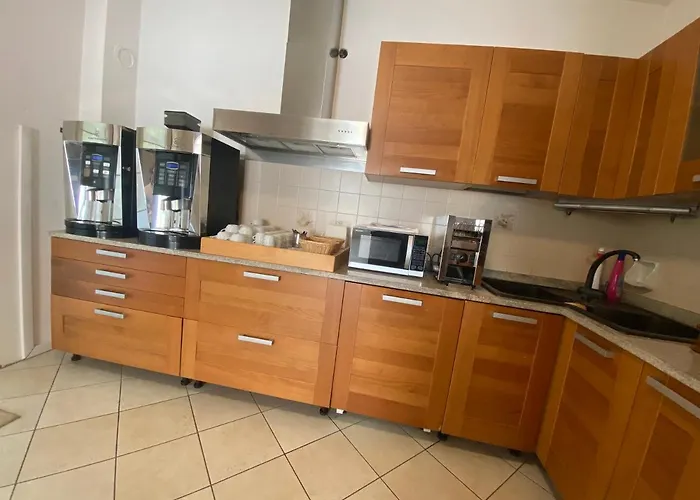 Couette-café Bed In Bus