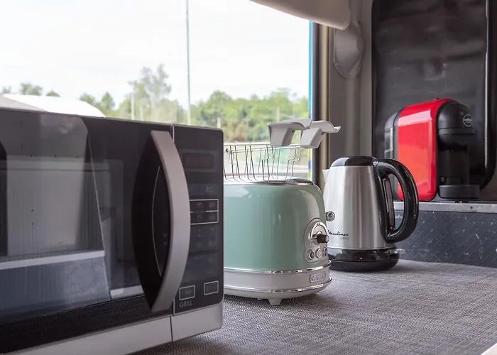 Couette-café Bed In Bus Belluno